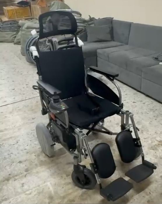 Электронный коляска