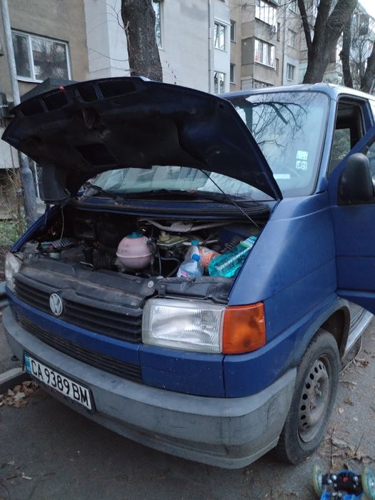 Продава микробус VW T4