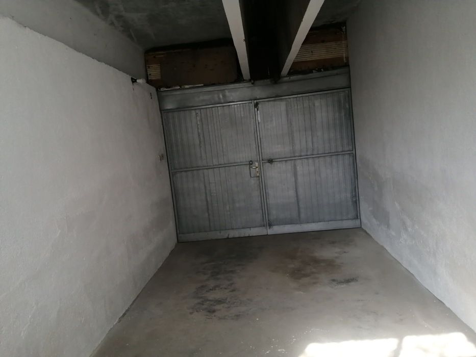 Дава се под наем Гараж / Паркомясто в Пловдив, Индустриална зона - Тракия - 18 кв.м за 91.8 € - Снимка #3