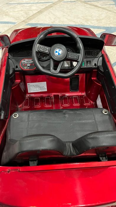 Продам детский автомобиль