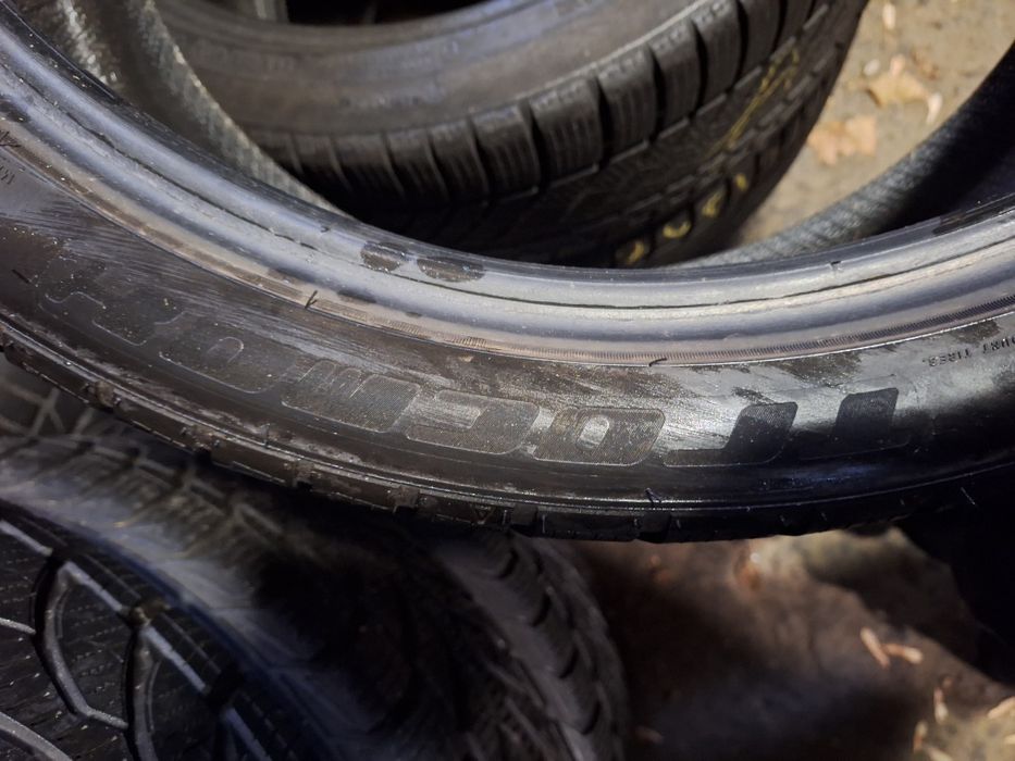 Anvelope 255/35/20 m+s 2 buc ff bune