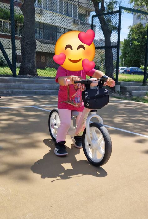 Баланс колело Lionelo Arie
Колело за баланс Розово - Lionelo Arie