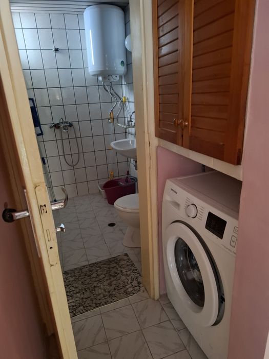 Дава се под наем Двустаен апартамент в Казанлък - 70 кв.м за 114750 € - Снимка #4