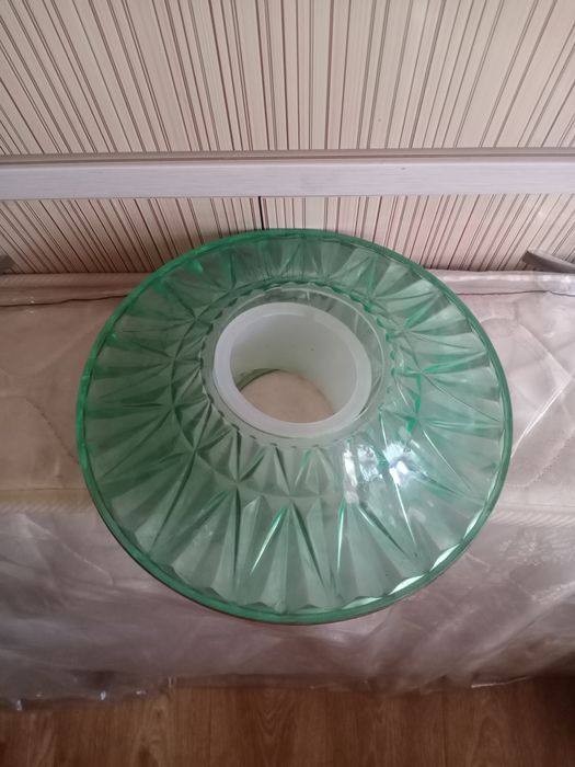 Светильник (люстра)