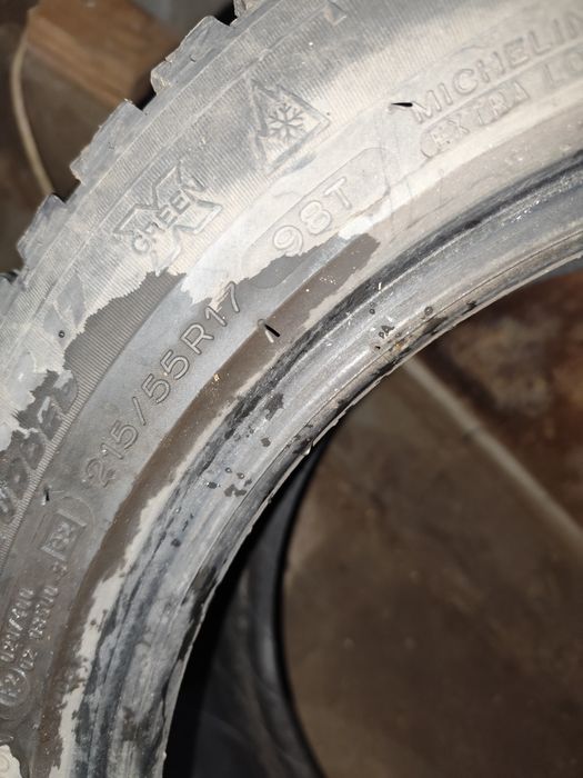 Продам шины покрышки легковой