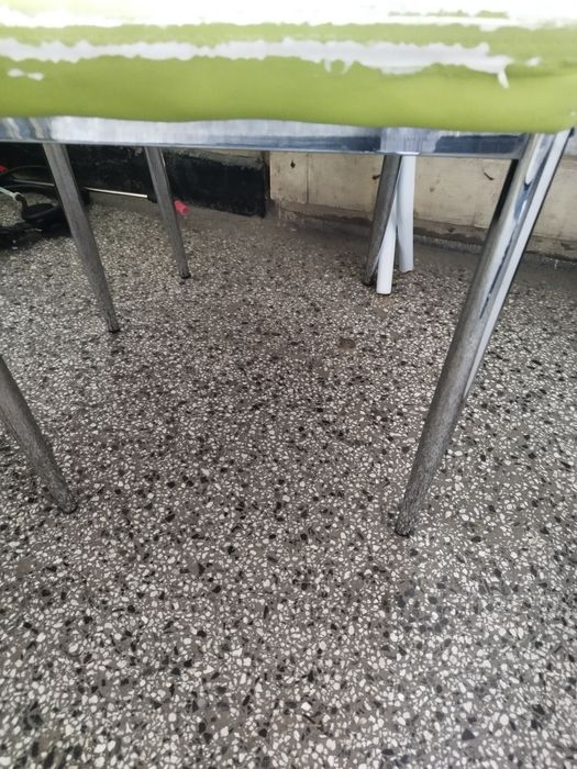 Кухненски стол ,еко кожа и метал