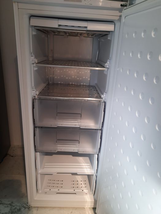 Congelator Arctic cu 6 sertare Model AC-215