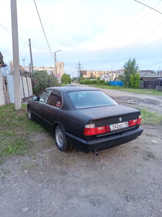 Продам бмв е34 2литра