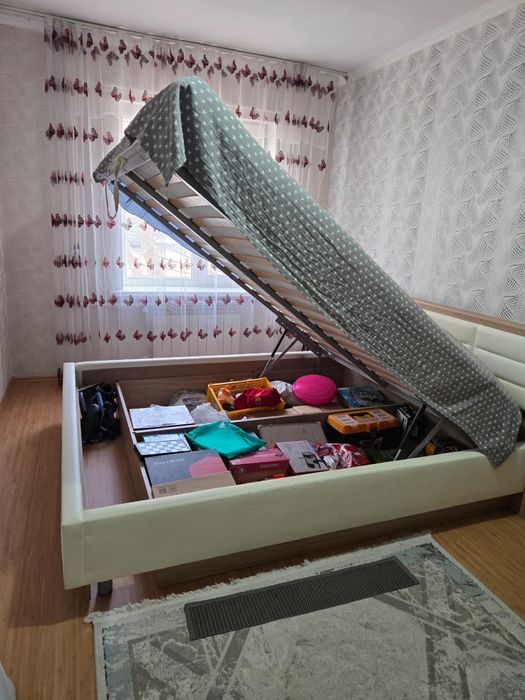 Продам кровать и шкаф