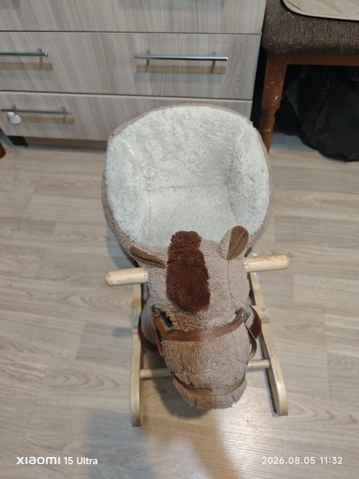 Детская лошадка качалка