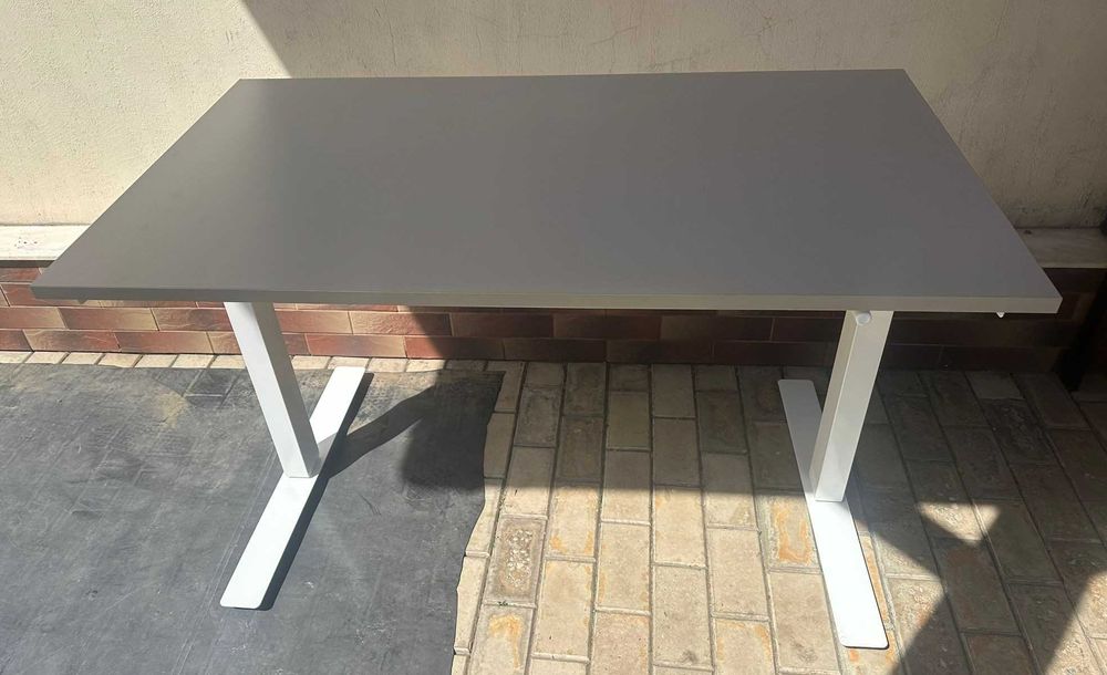 Birou cu inaltime reglabila 120x70