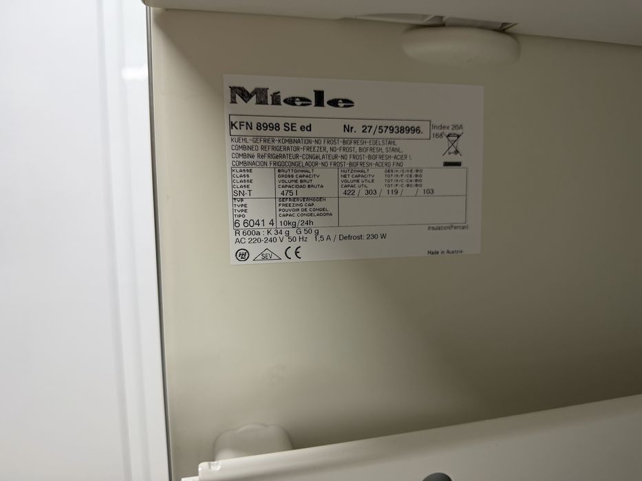 Хладилник с фризер А++ No Frost Germnay Гаранция