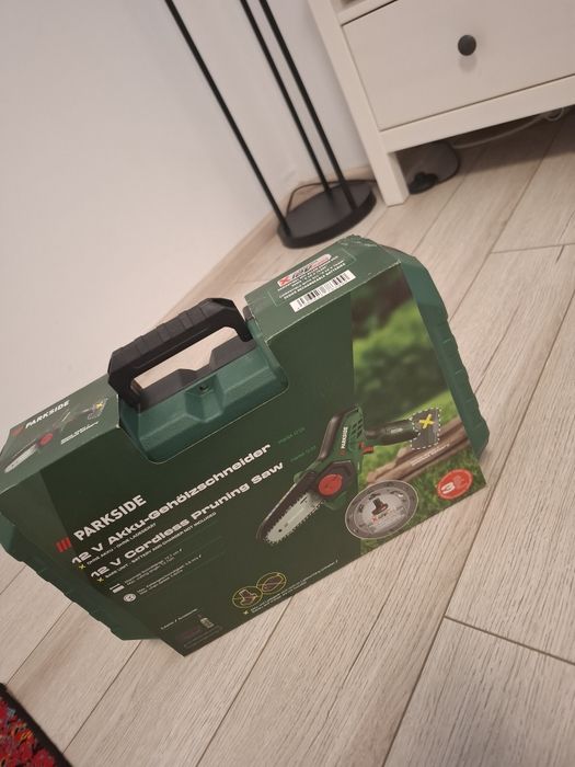 Mini drujba parkside / ferăstrău pe acumulator