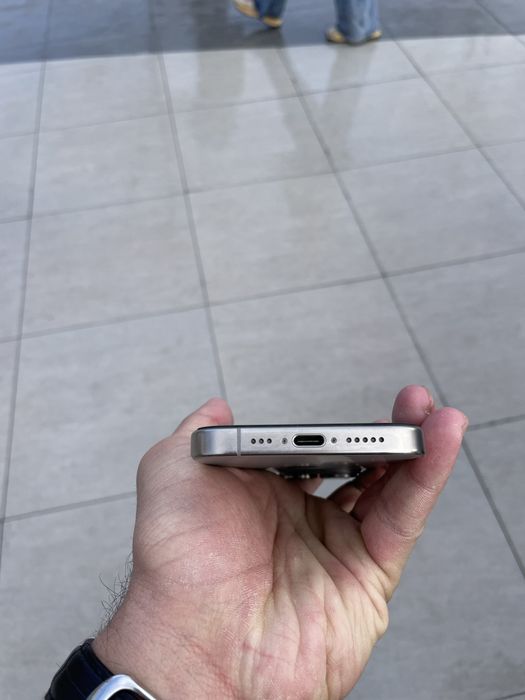 Iphone 15 Pro 128 tali