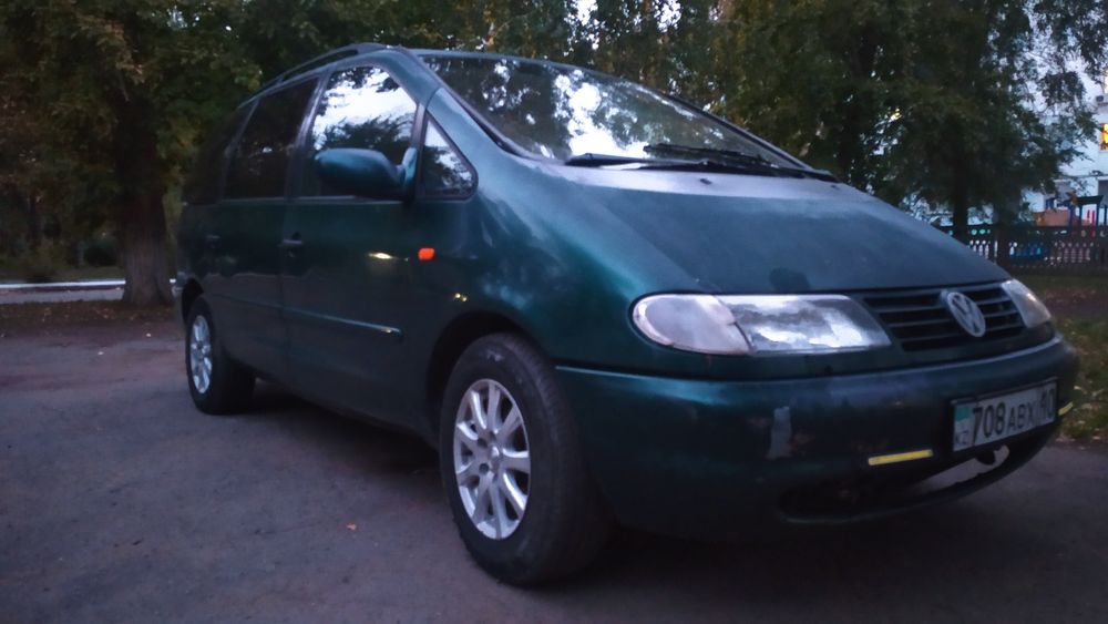 Фольксваген Шаран 1996г, бензин 2,8л