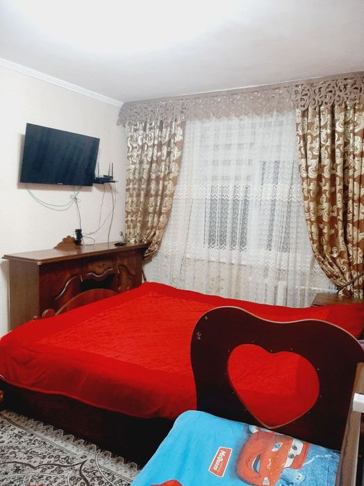 Продам срочно 3х комнатную квартиру Чиланзар 23