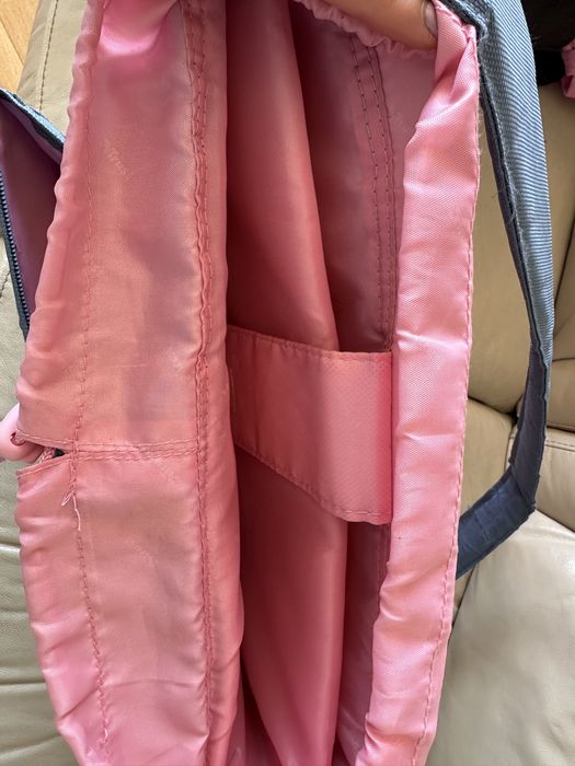 Розова чанта за лаптоп 15.6