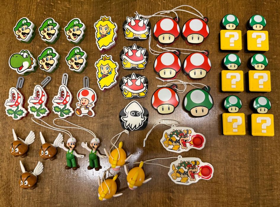 Kinder Joy играчки Super Mario 2025