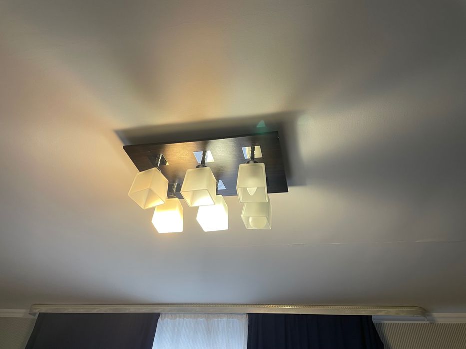 Люстры для спальни и кухни