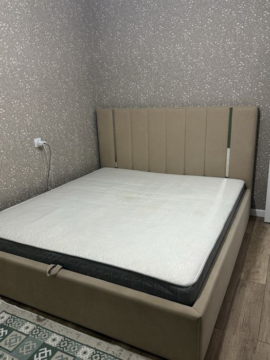 Продам матрас 180*200