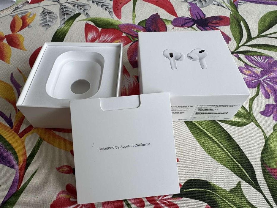Apple - AirPods Pro