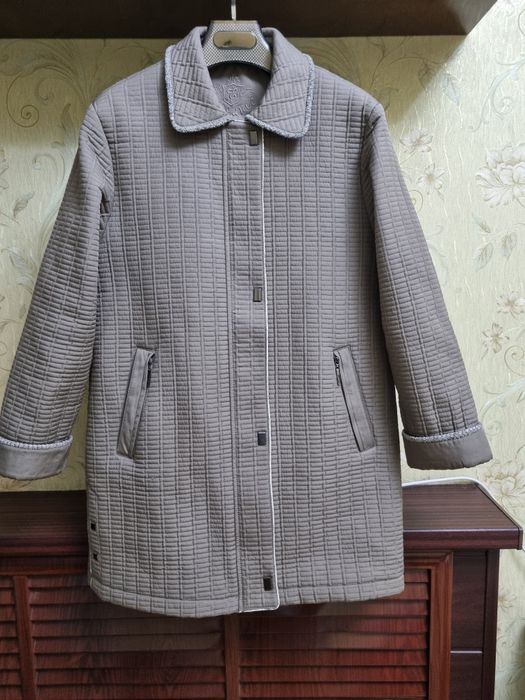 Женские куртки в отличном состоянии