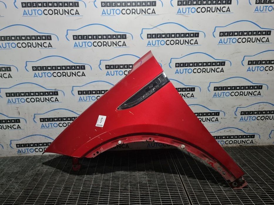 Aripa Stanga Fata Jaguar E - PACE 2017 - 2020 4 Usi Firenze Red Cah (1376)