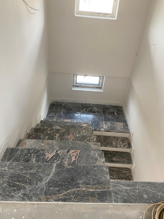 Glafuri\Pervaze si Trepte la comanda- Marmura, Granit, Travertin