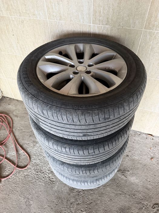Ford R17 cu anvelope 235/55 R17