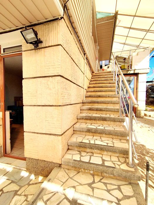 Продава се Къща в Перник, Изток - 300 кв.м за 700 €/кв.м - Снимка #4