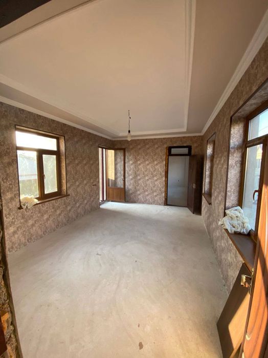 Продается жилое недвижимое имущество в Сергели, массив Курувчи