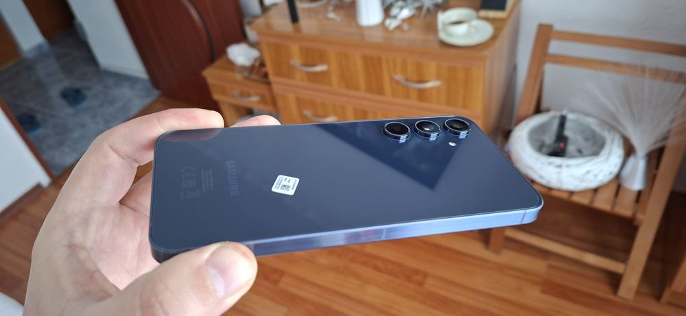 Samsung A55 in cutie