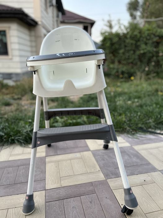 Детский стул для кормление
