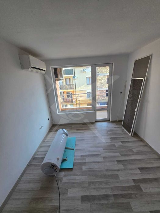 Продава се Тристаен апартамент в Несебър - 94 кв.м за 1043 €/кв.м - Снимка #7