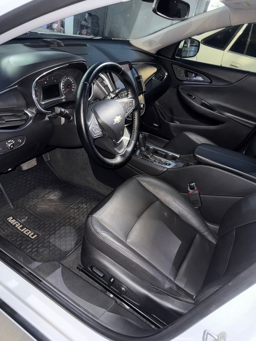 Chevrolet malibu 2