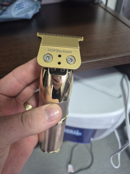Trimmer pop barbers skeleton