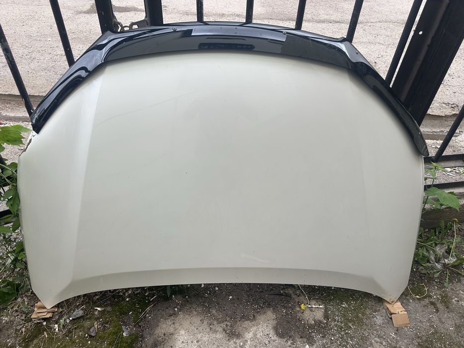 Продается капот