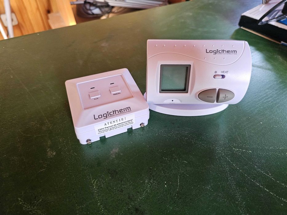 Termostat wireless Logictherm C7RF programabil pentru centrală