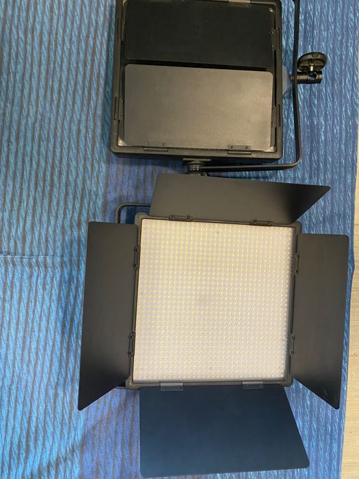 2 bucăți Godox LED 1000C +p90l+p120l+ stativ
