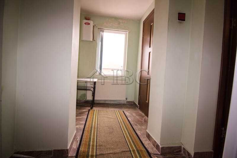 Продава се Къща в Русе, Басарбово - 120 кв.м за 1084 €/кв.м - Снимка #11