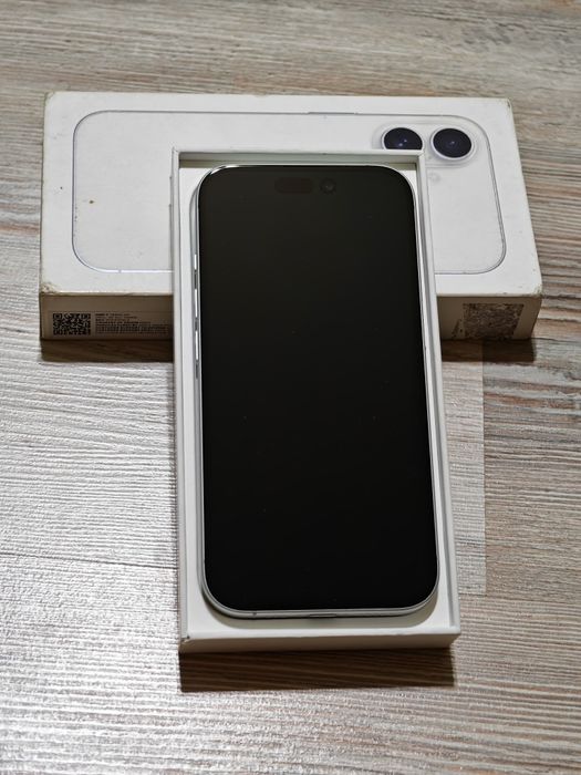 iPhone 16 128 gb akb 100