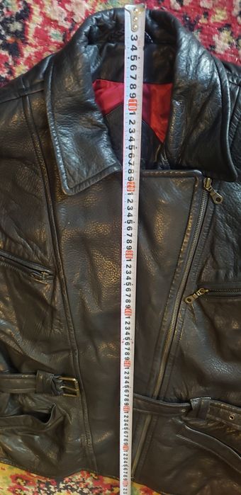 Geacă de Piele, de Damă ! Superbă !