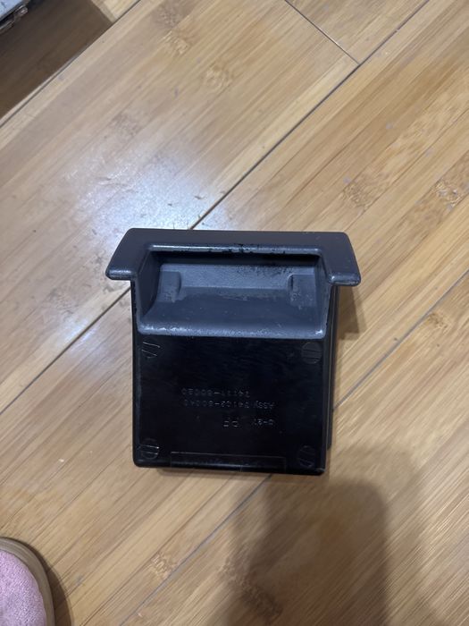 Пепельница на прадо 78