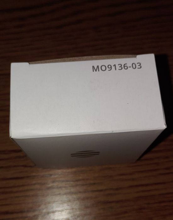 Bratara neagra cu pedometru, noua