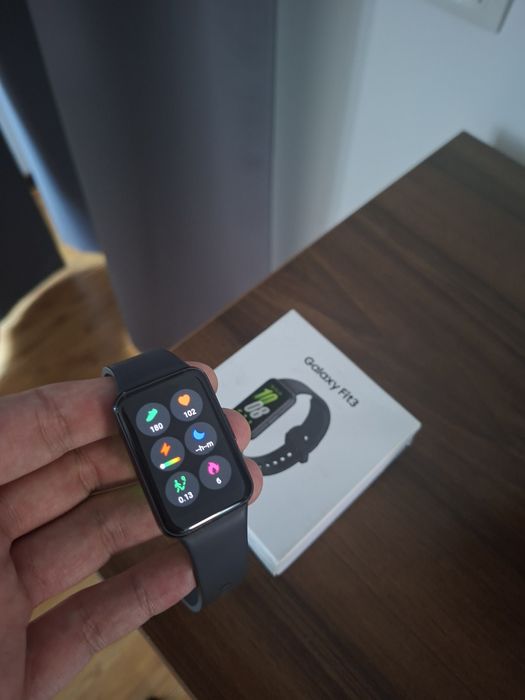 Samsung Galaxy FitBit 3 Nou