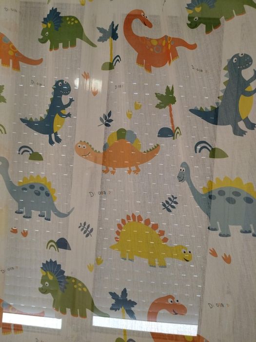 детско цветно перде