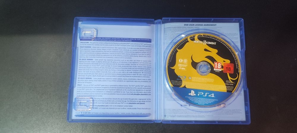 Срочно продам мк11 на ps4