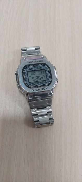 Casio gmw b5000.