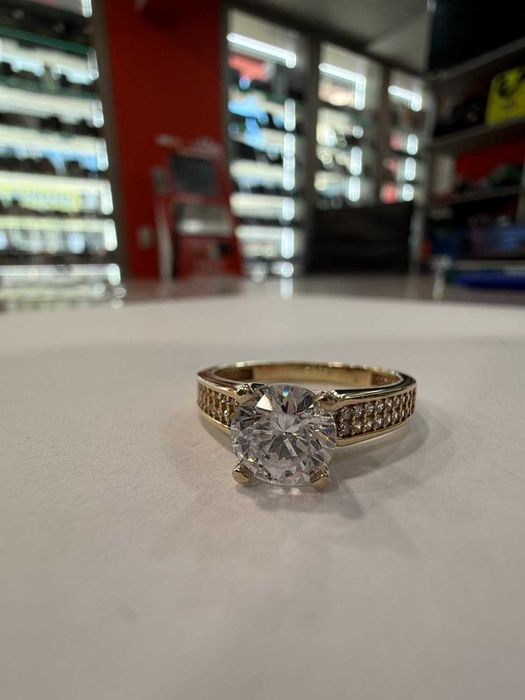 Златен дамски пръстен 14K (проба 585) – 3,39 г