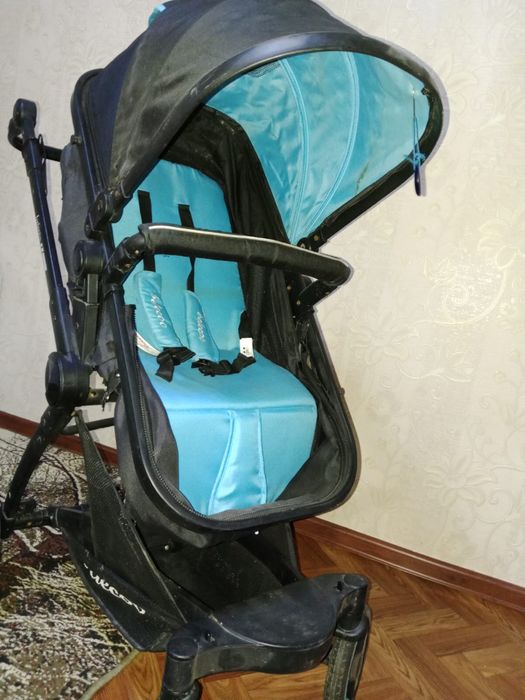 Продам коляску Belecoo